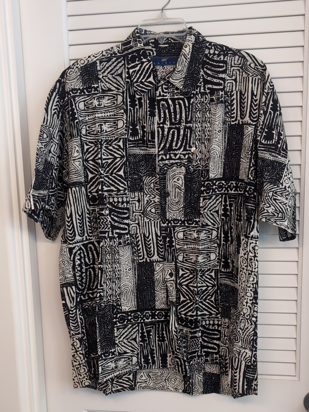 Vintage New Man Black & White Graphic Button-Up Tropical Print Shirt